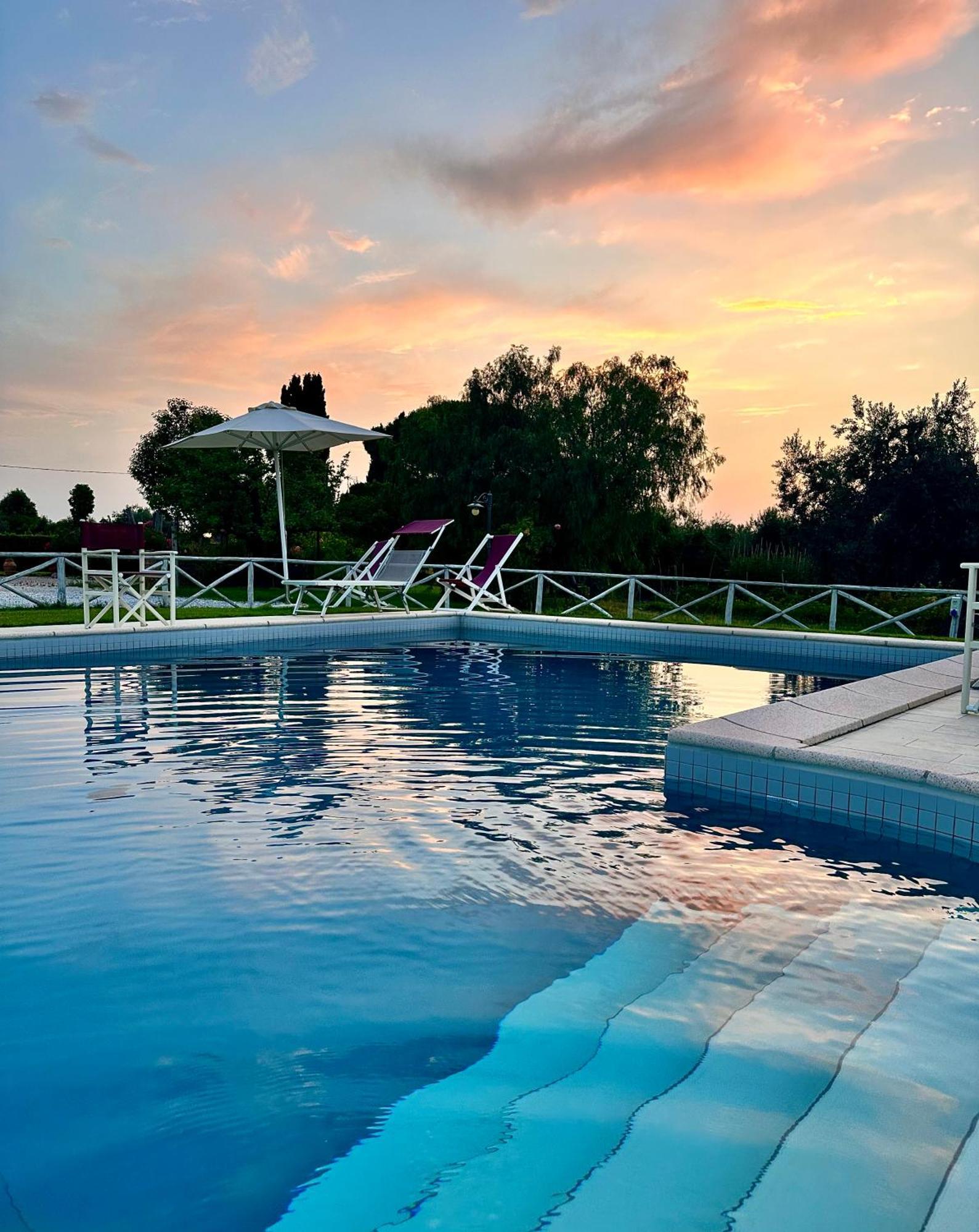 Agriturismo Re Di Fiori Donoratico Exterior foto